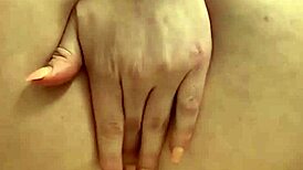 Creamy orgasm explodes!