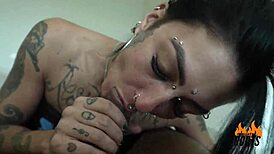 Caroleta Roots Goes To Cum In Tight Pussy With Oral And Cumshot