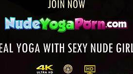 Slatka Vickie zadirkuje nude jogom masturbacijom, brišenu pičku i dupe