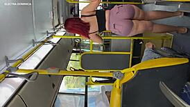 Poveo sam sluškinju kući i ona je ovo uradila u autobusu