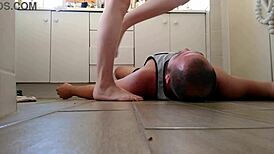 Ever tried a yummy facesitting session with a naked brunette?