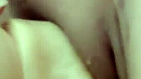 Olgun Turk Hatun Inserts Dildo Into Wet Pussy