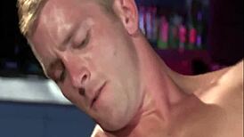 Watch these two cute strippers fucking bareback!