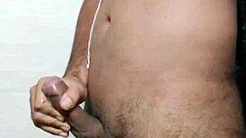 Cant resist masturbating that big indian desi gay cock