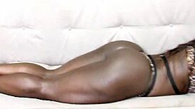 After a relaxing massage, Chocolatte pays with tight anal action