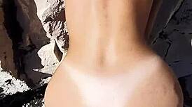 I had quick hot sex with a teen on the beach