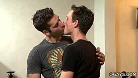 Lelaki Gay Twink Dikorek Dubur Keras Masa Lamaran!