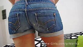 monströser facial für kleine girly, die in vielen positionen hart gefickt wird