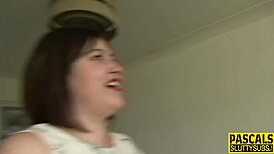 Putain, cette milf potelée soumise s'est fait défoncer l'anus dur aujourd'hui !