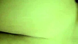 18+ 친구가 알몸으로 벗고, 우리는 그녀 큰 엉덩이와 젖을 몬스터 자지 애널로 박음