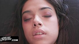 Harmony Wonder PRACTICES POCKET PUSSY With STEPSISTER In MISSIONARY And DOGGYSTYLE