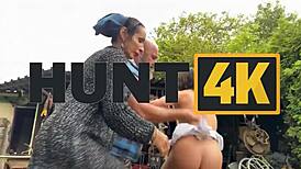 damn, hunt4k’s brunette lola danger gives the best deepthroat outdoors!