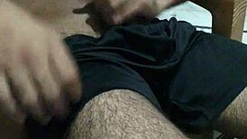 indian desi guy jerks off in homemade clip