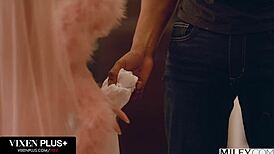 can vixenplus housewife lauren handle bbc anal creampie?