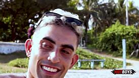 Vim pro rio dar meu cu guloso gets pounded in pov assfucking with big cock