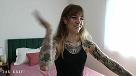 My Girlfriend's Hot Tatted Sister Pleads for a Deep Creampie - Awlivv