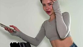 Foreman fucks painter on stepladder in torn jeans! Damn! 😈