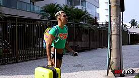 Vim pro rio dar meu cu guloso gets pounded in pov assfucking with big cock