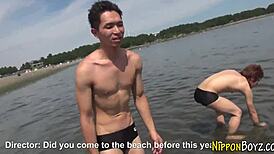 Gay Asian Twinks Sucking Cocks in Threesome