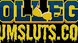 Szexi barna college tini keményen átbaszva