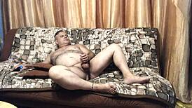 Robert Mikita, what’s behind his solo gay session today?