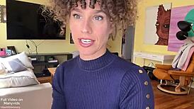 Stepmother seduces teacher in missionary position between classes