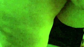 Wife puts on bold dildo show