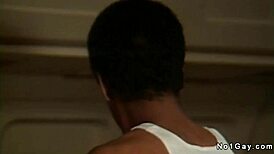 lanet olsun bu uçaktaki gay ırklararası üçlü çok sıcak