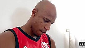 flamenguista jerking his monster cock