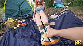 Hunt4K русская 18+ шлюха трахается с незнакомцем в лесной палатке