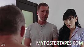 Becky is surprised by Judy's presence, but she fucks her husband cowgirl 😲