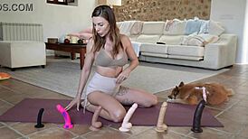 I can’t believe how to fuck with any penis size or shape, it’s wild!