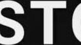 Λίγια Σίλβερ, θέλεις να μιλήσουμε για αυτό το καυτό αναλ με τον φίλο σου;