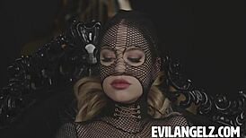 Sladyen and erik say, let's have wild encounter in fishnets