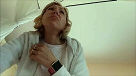 Uh, step-äitini peräsuolen lämpö aina niin kuuma, pitää laittaa suppositorio!