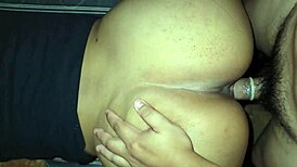 Polvazo rápido con mamá soltera colombiana antes de que llegue su hijo