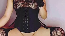 Beautiful hot bluee squirts in exhibitionist softcore scene