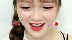 uhh, cute korean girl livestreamin on uplive, so sexyy