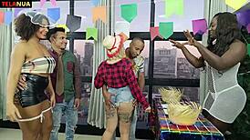 Wow, Santa Antônia's betrayal with big ass and monster cock!