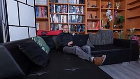 Wet Anita Blanche Battles Vitoria Vonteese in Wild Action!