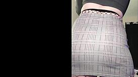 sexy fat ass sways in fishnets for steamy close-up tease