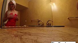 elsa jeans films herself masturbating her pussy and ass at home nude