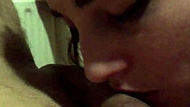 พี่เขยยัดควยใหญ่ในปากระหว่างโทร