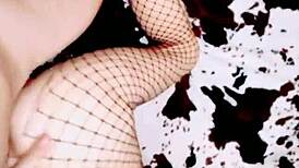 Mature Skinny MILF Wife Films POV Amateur Sex With Muscular Bodybuilder