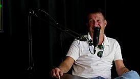 O Cu E Uma Fruta Gostosa Gosta De Bater Assistiu O Filme Da Filha O Neto Poderia Trabalhar De Outras Maneiras E O Fetiche E A Loucura - Carlos Urach Watch On Sheer Red