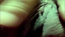 يا أخت زوجة يابانية، عايزة نيك سريع في البيت لوحدنا في جاف غير محجوب؟