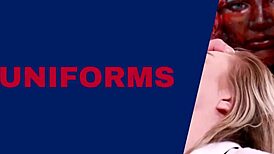 Gledaj 18-icu kako rimuje pastorku oca u gaćama