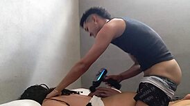 لاتينية مثيرة من تيندر تظهر في فيديو إباحي حار