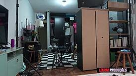 nympho latina enjoys hot bath adventure with natural tits in amateur sex