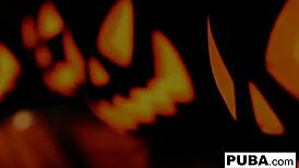 2 Hot Blondes Share Halloween Scare